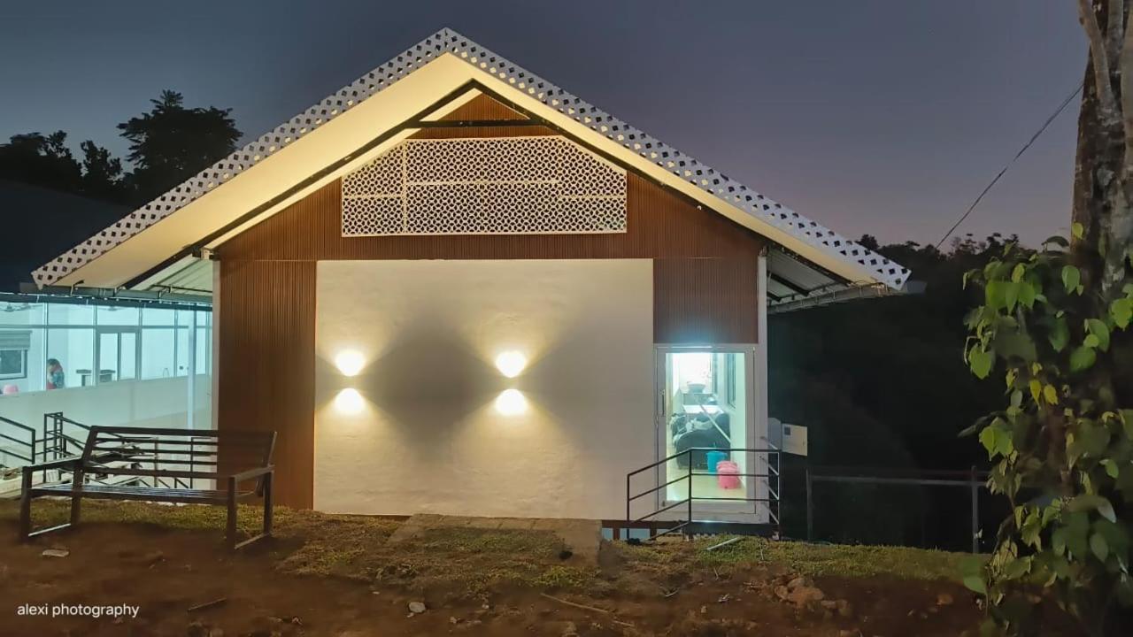 The Cloud Mountain Tourist Villa Vagamon Εξωτερικό φωτογραφία