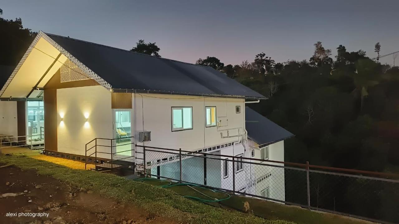 The Cloud Mountain Tourist Villa Vagamon Εξωτερικό φωτογραφία